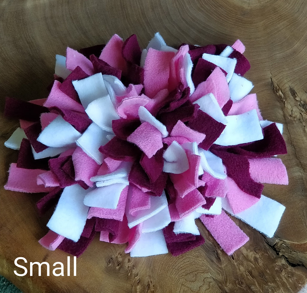 Fleece Snuffle Mat for small pets, Nose Work Toy