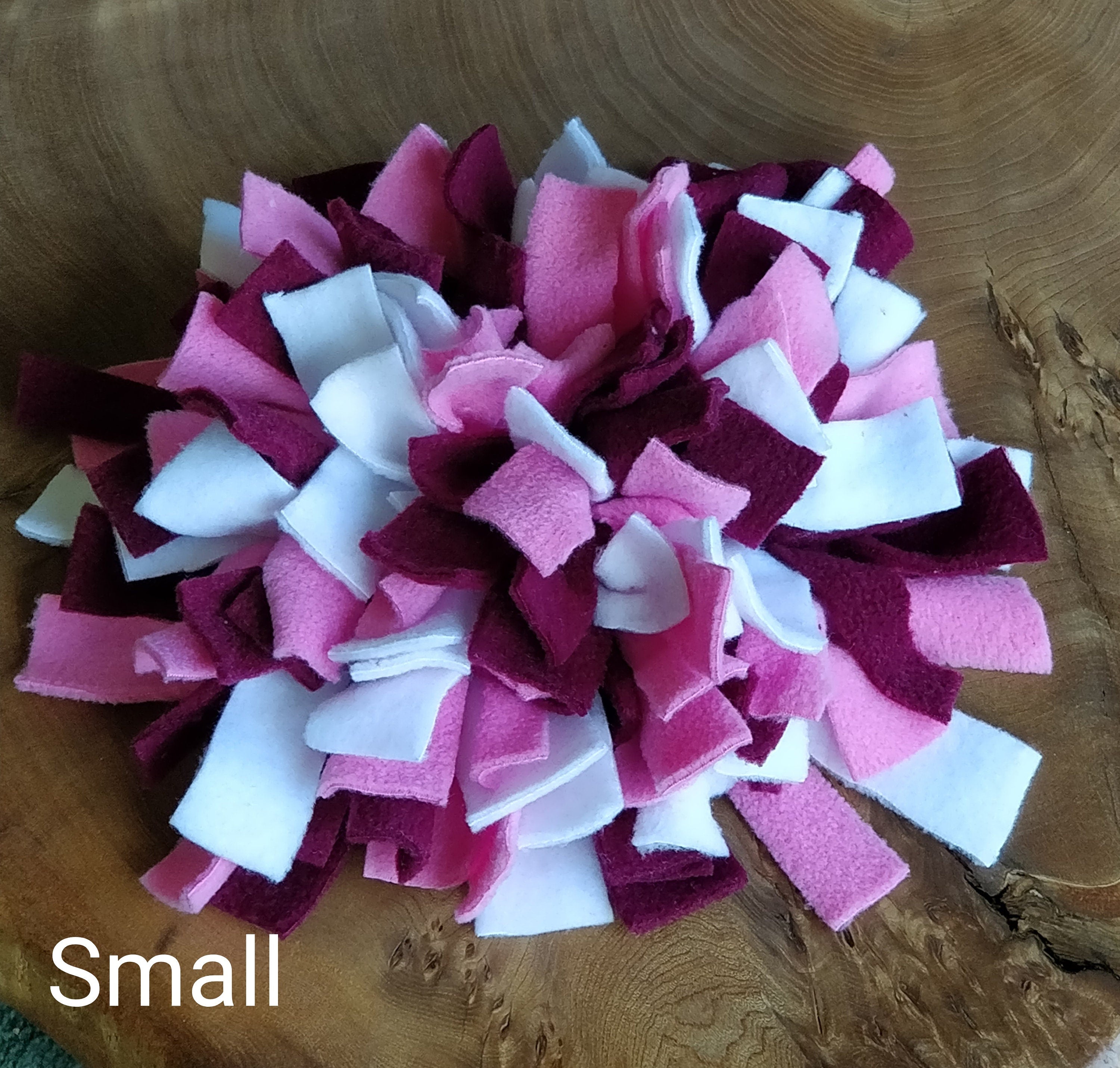 Fleece Snuffle Mat for small pets, Nose Work Toy