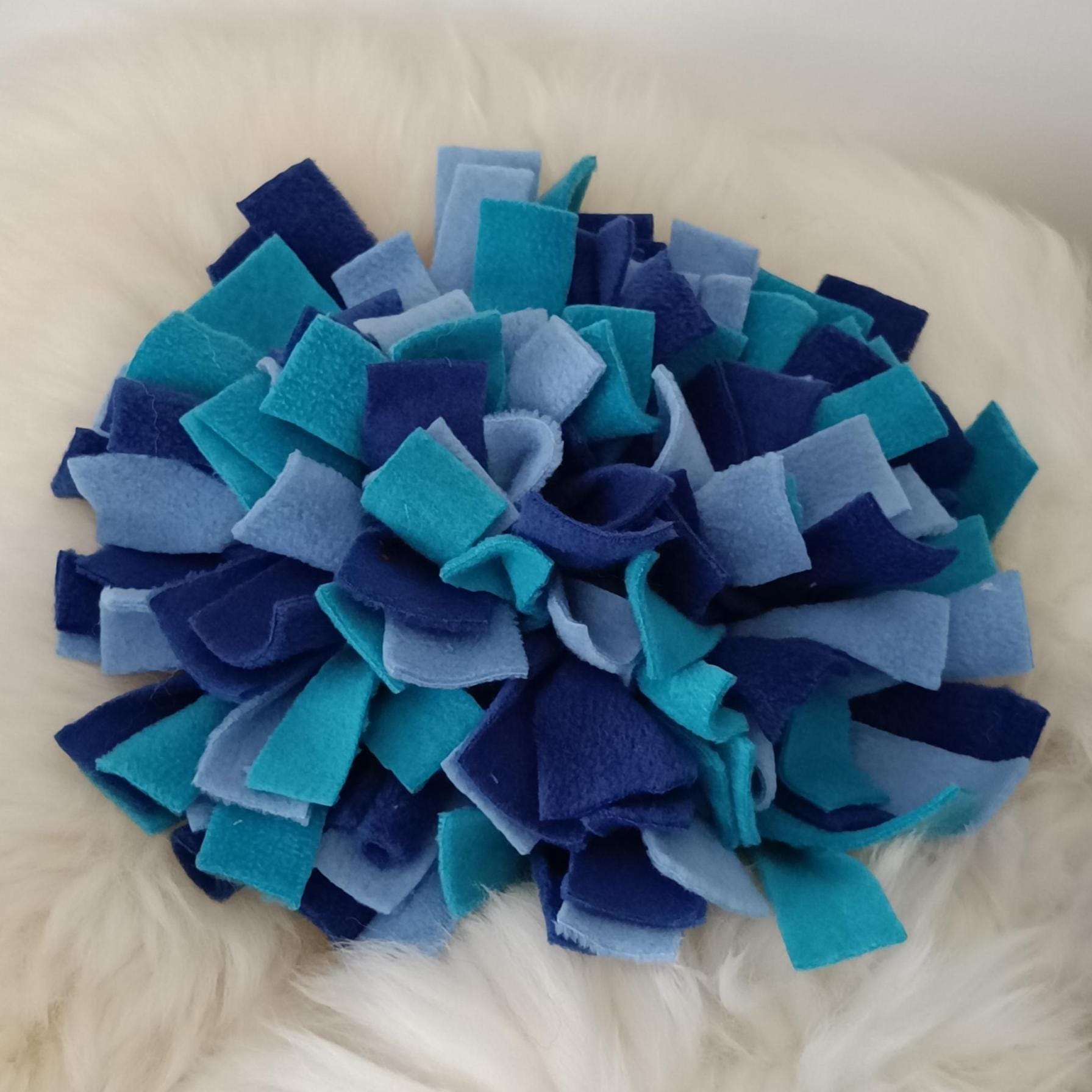 Fleece Snuffle Mat, small pets gift, foraging for food, treat dispenser, finding food