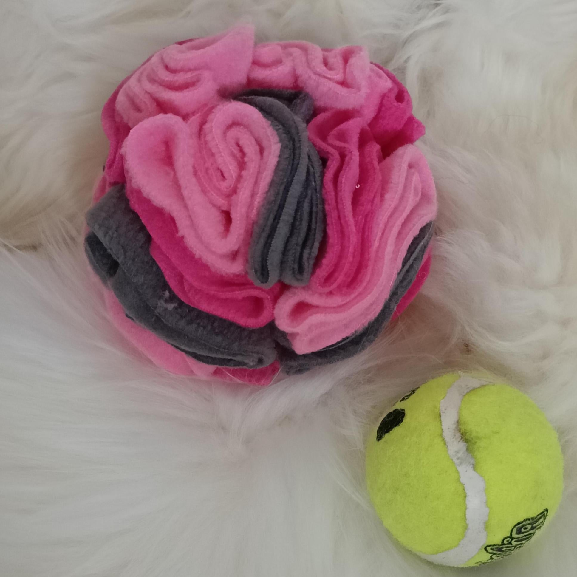 Snuffle ball for small dogs and puppies, treat dispenser