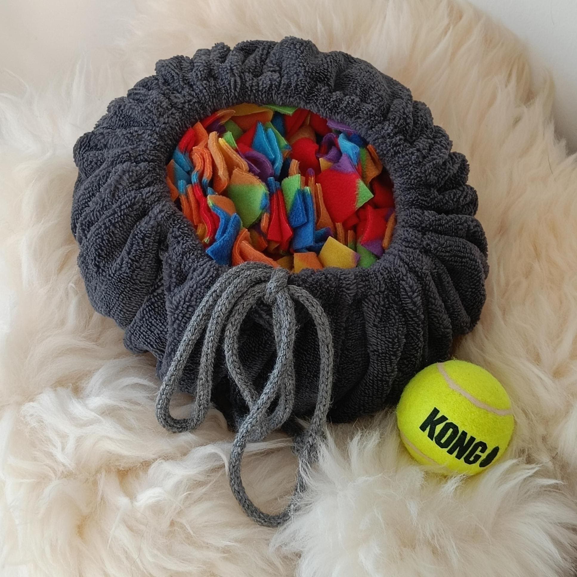 Washable treat dispenser, Slow feeder for dogs, food bowl