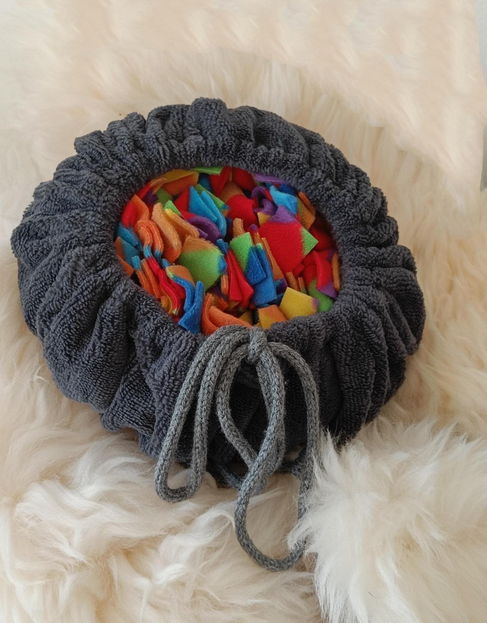 Washable treat dispenser, Slow feeder for dogs, food bowl