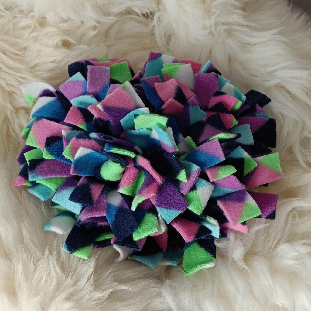 Snuffle mat for small pet, treat dispenser, foraging, sniffing, finding snacks, dog toy