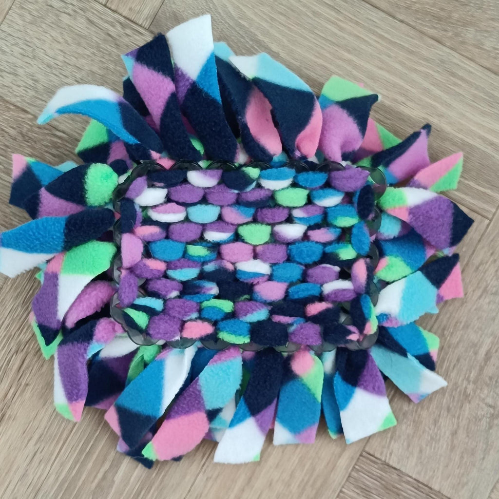 Snuffle mat for small pet, treat dispenser, foraging, sniffing, finding snacks, dog toy